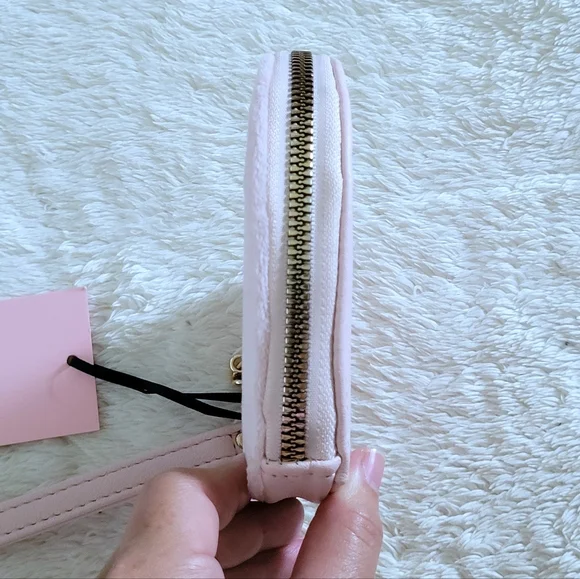 Juicy🍊 Couture Pink Clay Velour Heart🩷 Zip Around Coin Purse - NWT - Picture 6 of 16